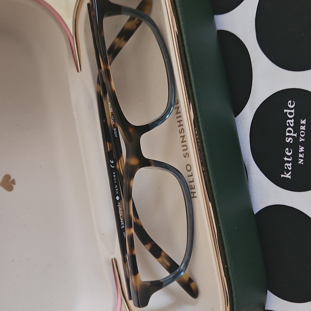 Kate Spade Jodie Reading Glasses +2.00. - Picture 5 of 9
